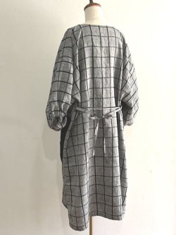 画像2: アトリエ服・ベルギーリネン格子柄刺繍ポケット（M〜L）