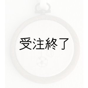 画像: 吊りフレームSS　「オリーブ＆ボール刺繍・アイボリーリネン」