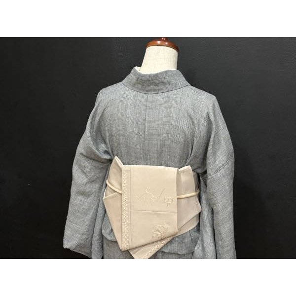 画像2: 指揮者&星刺繍モヘヤウールサンドベージュ（帯締め付き）・二部式帯・吉弥デザイン (2)