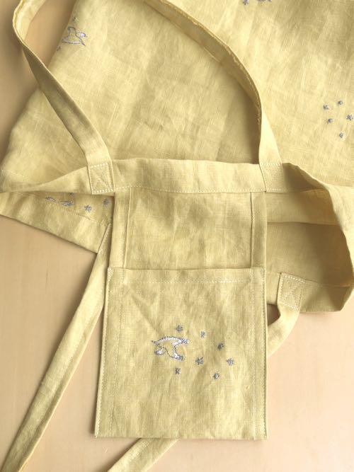 画像: 一尺トート・星かもめ刺繍きはだ色リネン（内ポケット付き）