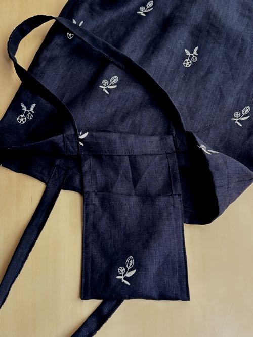画像: 一尺トート・オリーブ＆ボール刺繍ブラックリネン（内ポケット付き）